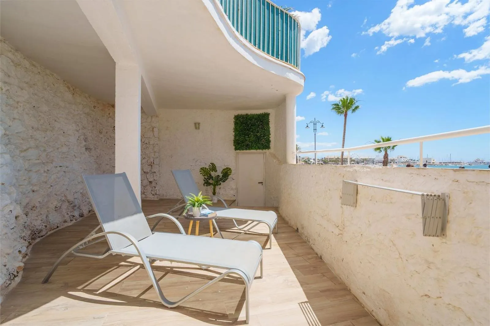 Sentido Benalmadena Beach 4*,